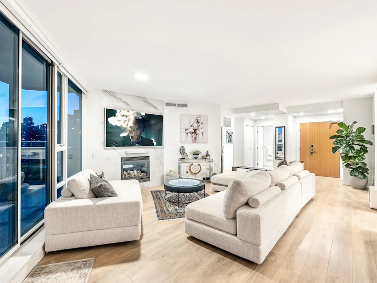 2603-8 Smithe Mews, Vancouver, BC, V6B 0A5 - 4