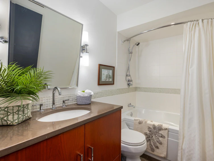 6032 Glenwynd Place, West Vancouver, BC, V7W 2W5 - 26