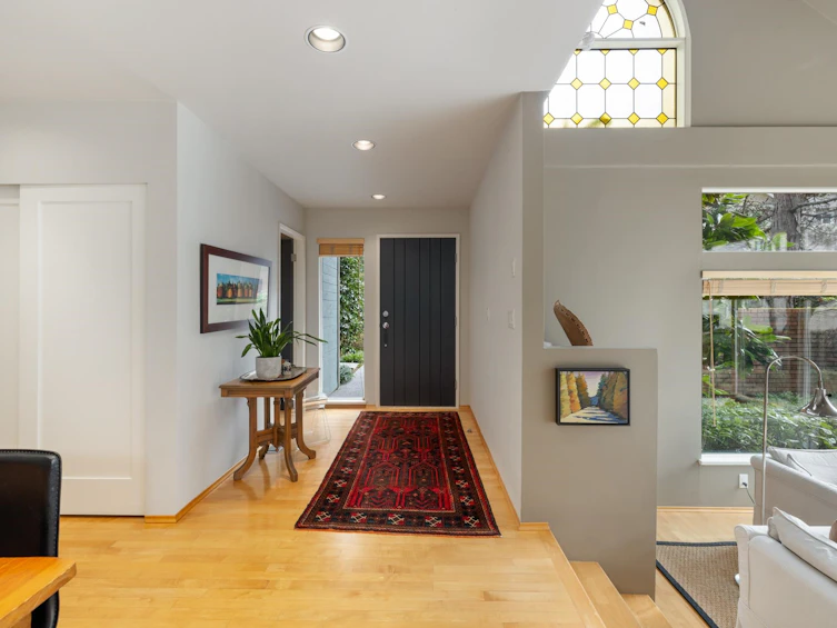 6032 Glenwynd Place, West Vancouver, BC, V7W 2W5 - 5