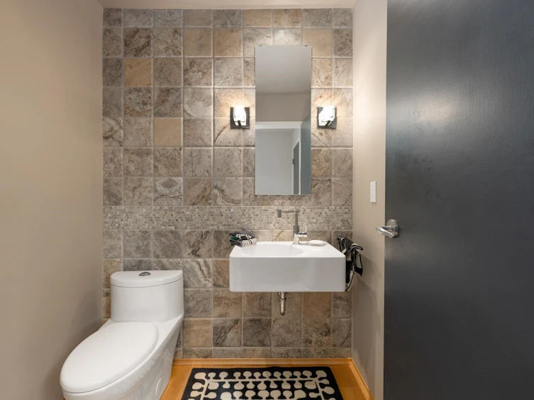 6032 Glenwynd Place, West Vancouver, BC, V7W 2W5 - 18