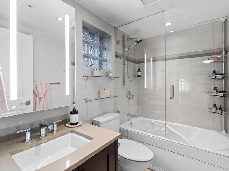 711-1288 Marinaside Crescent, Vancouver, BC, V6Z 2W5 - 24