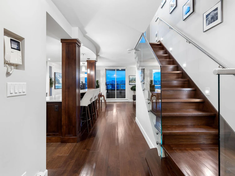 711-1288 Marinaside Crescent, Vancouver, BC, V6Z 2W5 - 8