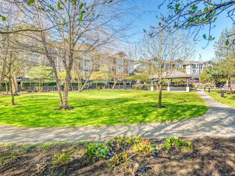 220-5788 Sidley Street, Burnaby, BC, V5J 0E4 - 27
