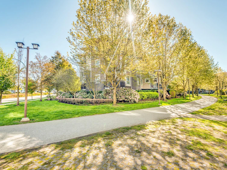 220-5788 Sidley Street, Burnaby, BC, V5J 0E4 - 31