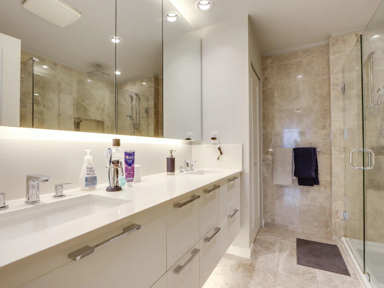 1208-118 Carrie Cates Court, North Vancouver, BC, V7M 0G6 - 20