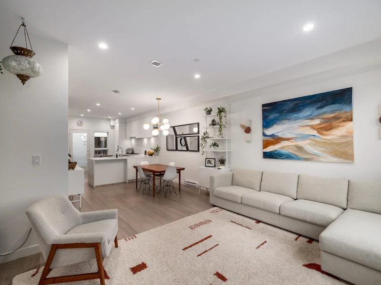 104-321 E 16th Avenue, Vancouver, BC, V5T 2T7 - 4