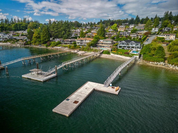 588 Lowry Lane, North Vancouver, BC, V7G 1R3 - 39