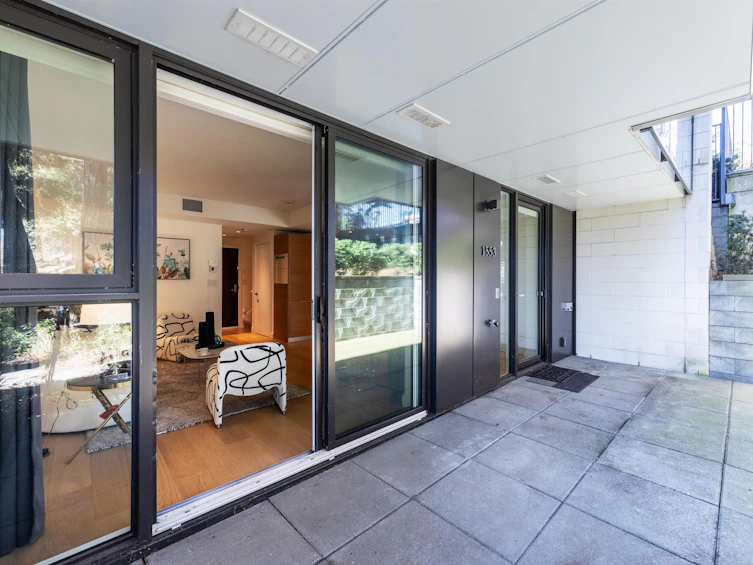 1553 W 57th Avenue, Vancouver, BC, V6P 0H5 - 26