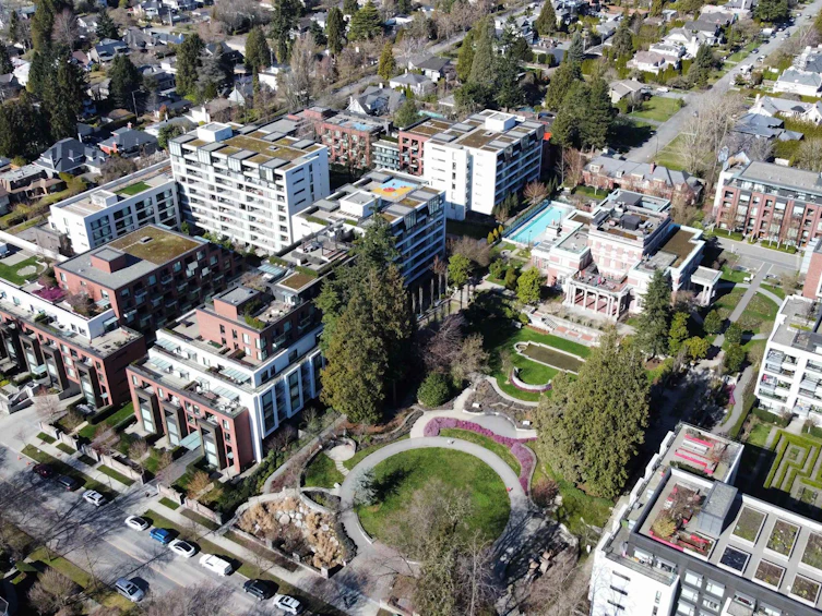 1553 W 57th Avenue, Vancouver, BC, V6P 0H5 - 38