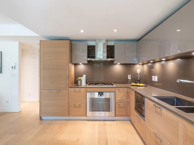 1553 W 57th Avenue, Vancouver, BC, V6P 0H5 - 15