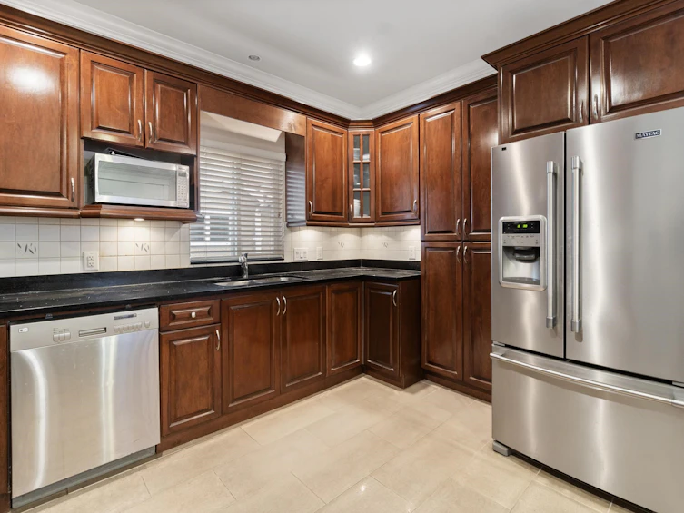 1803 E 14th Avenue, Vancouver, BC, V5N 2E3 - 8