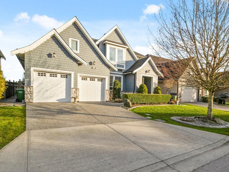 2052 Merlot Boulevard, Abbotsford BC V4X 0A6