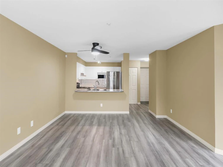 215-13727 74 Avenue, Surrey, BC, V3W 0M7 - 6