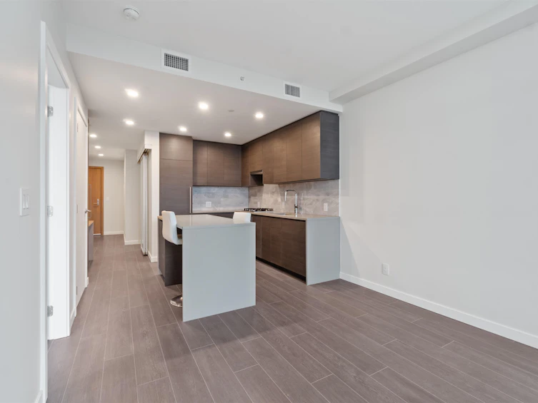 5903-2108 Gilmore Avenue, Burnaby, BC, V5C 0N8 - 4