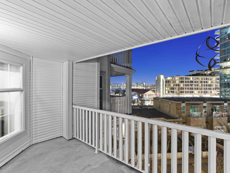 317 - 147 E 1st Street, North Vancouver BC V7L 1B2