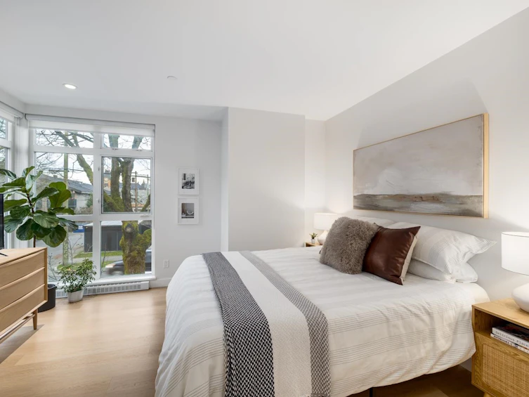 3161 Quebec Street, Vancouver, BC, V5T 3B3 - 8