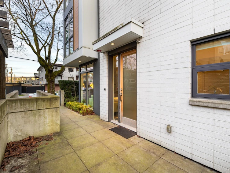 3161 Quebec Street, Vancouver, BC, V5T 3B3 - 25