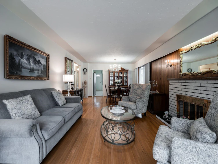 2050 E 25th Avenue, Vancouver, BC, V5N 2V6 - 13