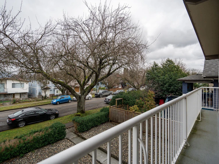 2050 E 25th Avenue, Vancouver, BC, V5N 2V6 - 17