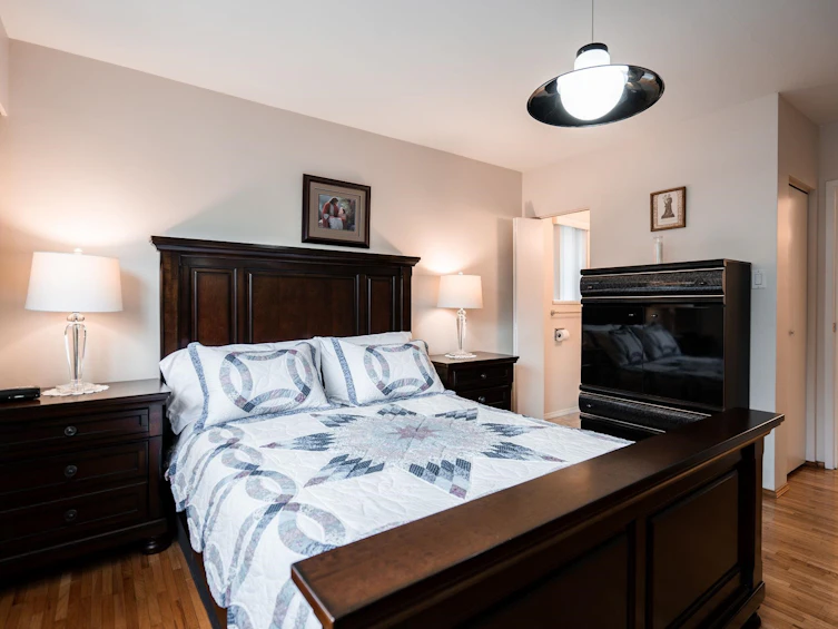 2050 E 25th Avenue, Vancouver, BC, V5N 2V6 - 30