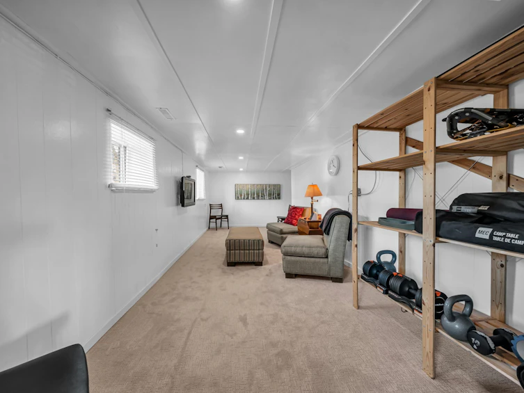 3904 Inverness Street, Vancouver, BC, V5V 4W3 - 31