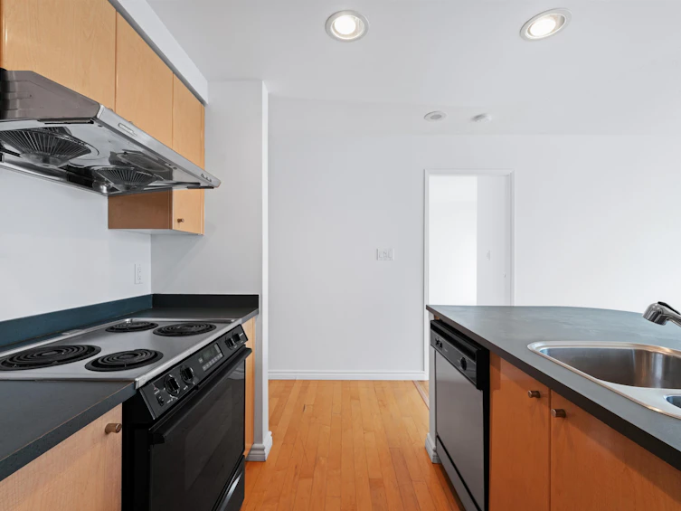 1902-1008 Cambie Street, Vancouver, BC, V6B 6J7 - 13