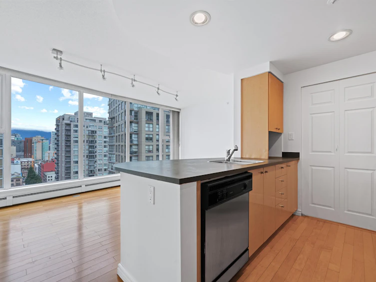 1902-1008 Cambie Street, Vancouver, BC, V6B 6J7 - 10