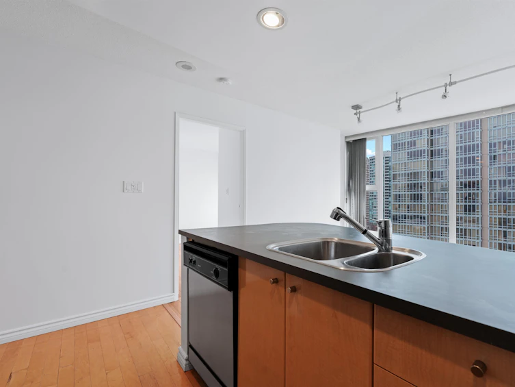 1902-1008 Cambie Street, Vancouver, BC, V6B 6J7 - 14