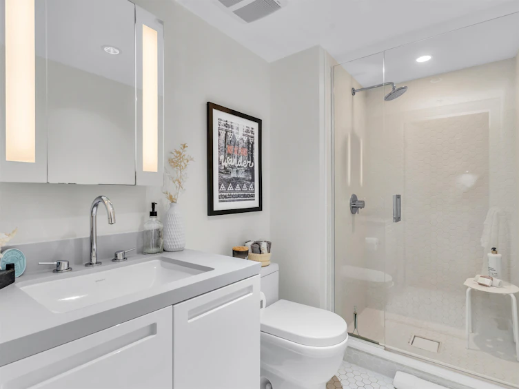 1702-188 Keefer Street, Vancouver, BC, V6A 0E3 - 13