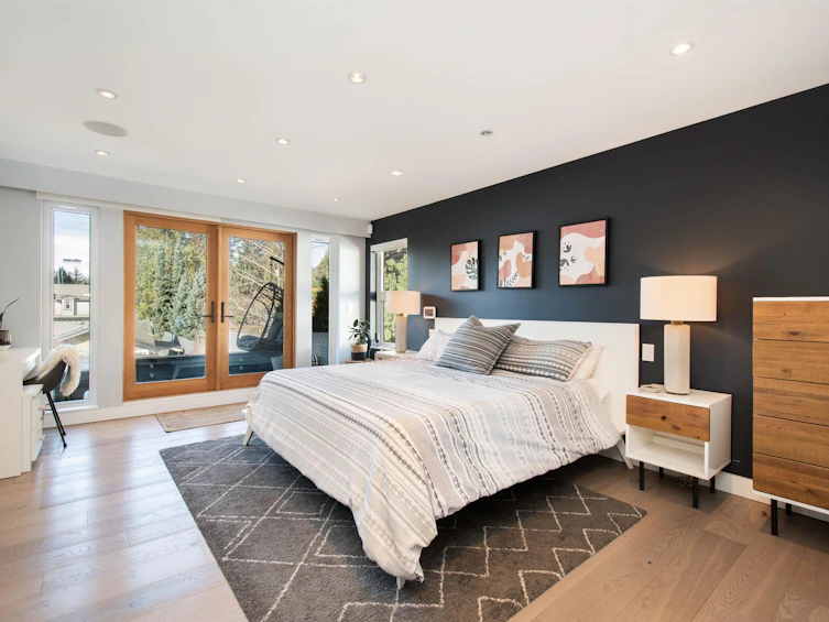 2725 Lyndene Road, North Vancouver, BC, V7R 1E2 - 22