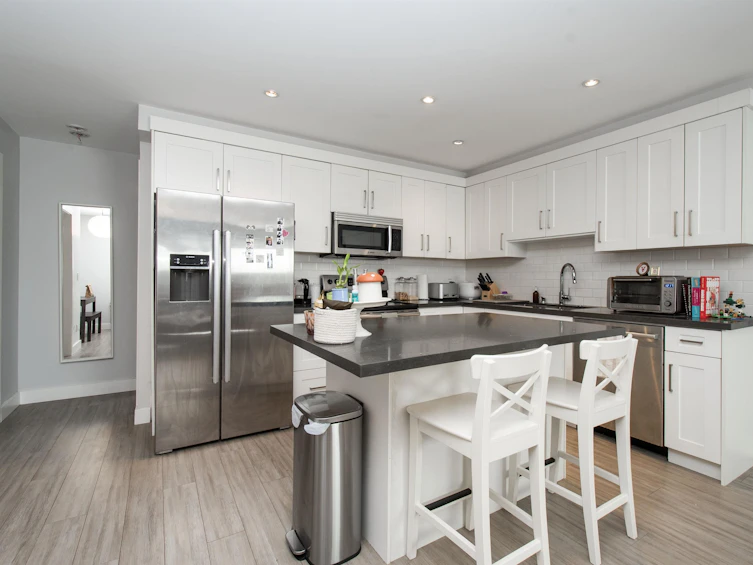 2725 Lyndene Road, North Vancouver, BC, V7R 1E2 - 36