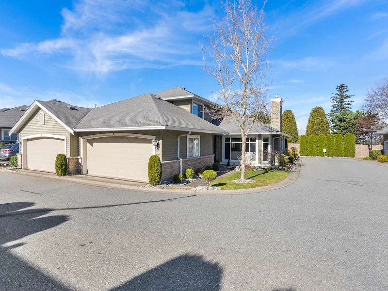 33 - 2672 151st Street, Surrey BC V4P 1A1