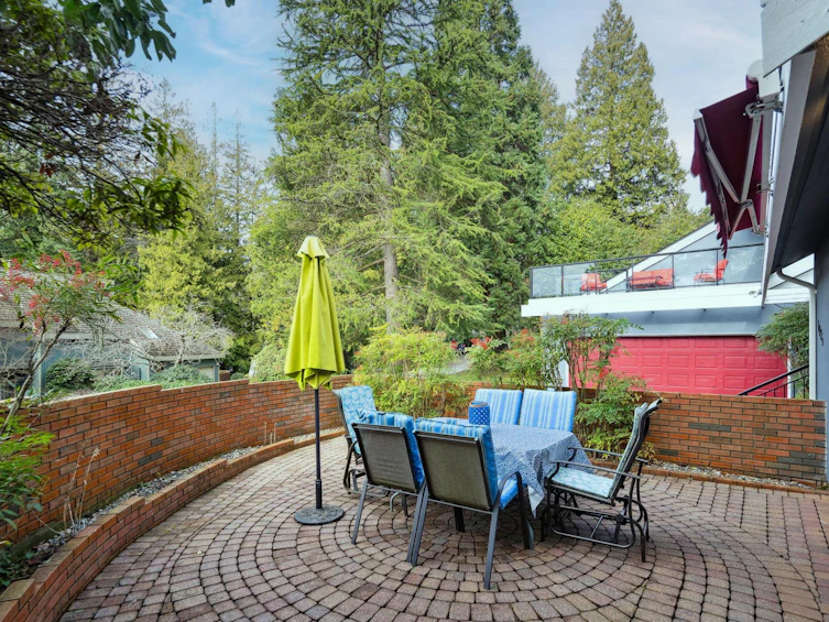 6020 Glenwynd Place, West Vancouver, BC, V7W 2W5 - 18