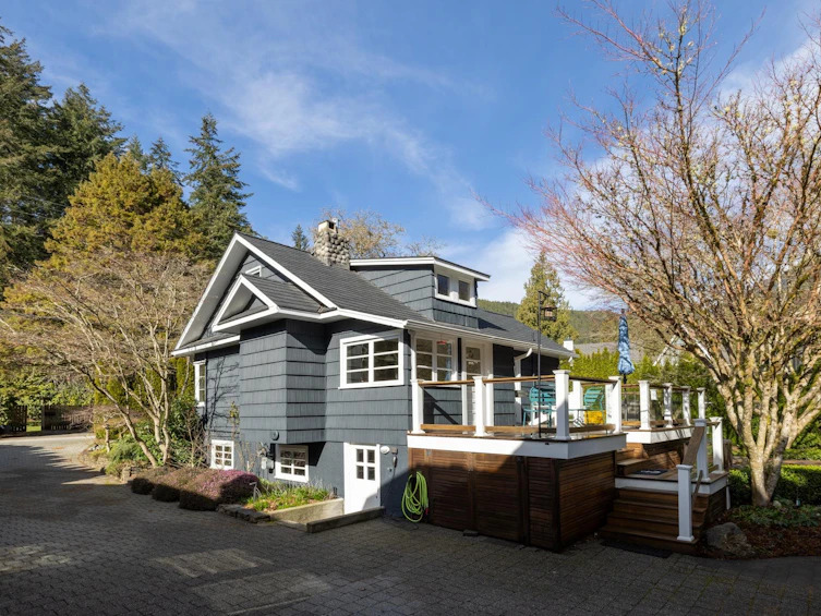 5648 Eagle Harbour Road, West Vancouver, BC, V7W 1P5 - 3
