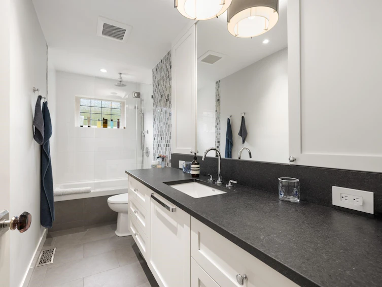 5648 Eagle Harbour Road, West Vancouver, BC, V7W 1P5 - 18
