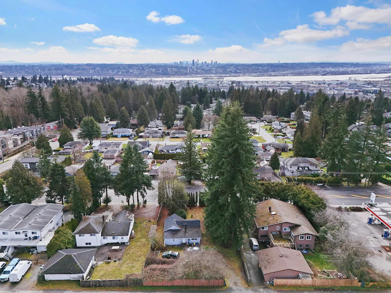 1735 Austin Avenue, Coquitlam BC V3K 3R2