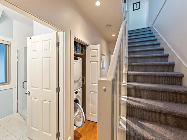 1390 Victoria Drive, Vancouver, BC, V5L 4G8 - 23