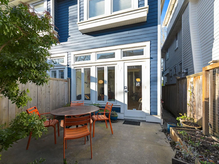 1390 Victoria Drive, Vancouver, BC, V5L 4G8 - 28