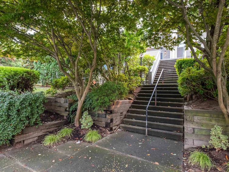 2536 Cornwall Street, Vancouver, BC, V6K 1C2 - 17