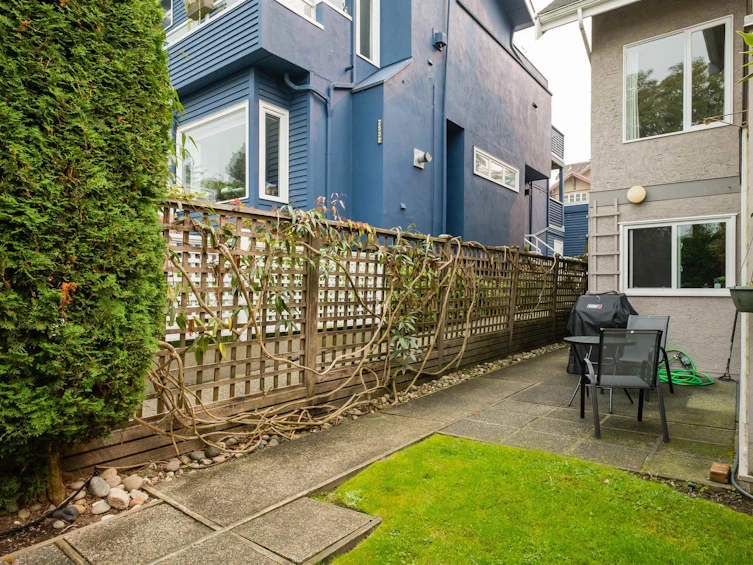 2536 Cornwall Street, Vancouver, BC, V6K 1C2 - 16