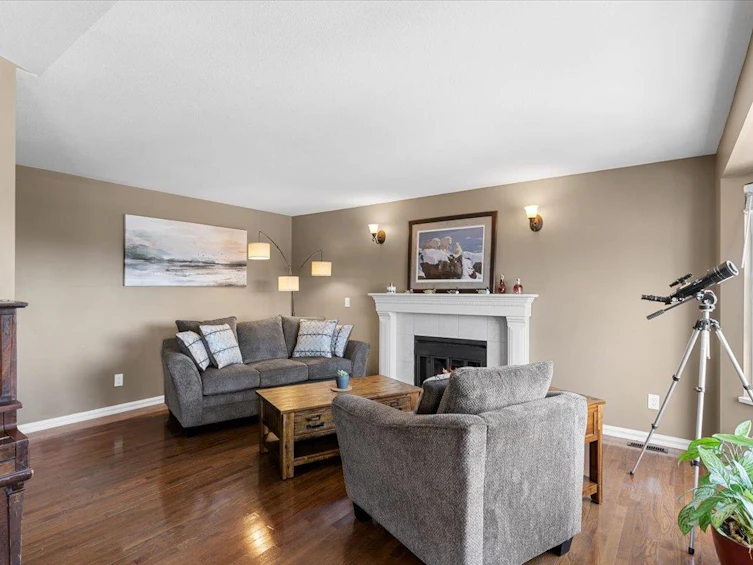 1294 Ricard Place, Port Coquitlam, BC, V3C 5H3 - 3