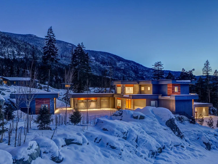 9374 Flicker Way, Whistler, BC, V8E 1M1 - 23