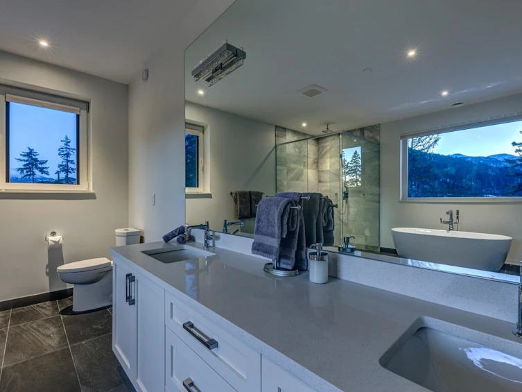 9374 Flicker Way, Whistler, BC, V8E 1M1 - 8
