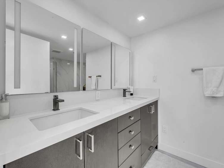 801-1188 Quebec Street, Vancouver, BC, V6A 4B3 - 28