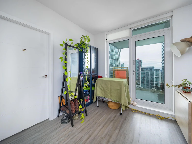 1601-6398 Silver Street, Burnaby, BC, V5H 0K7 - 15