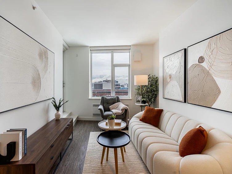 502-209 E 7th Avenue, Vancouver, BC, V5T 0H3 - 2