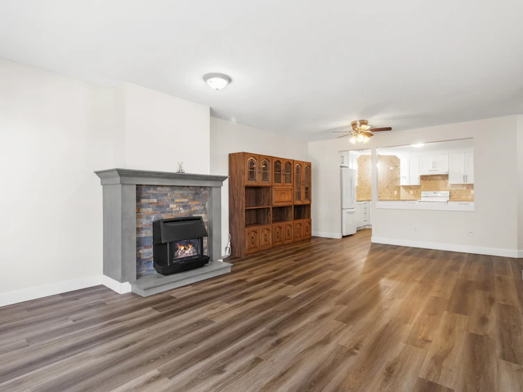 108-45660 Knight Road, Chilliwack, BC, V2R 2X4 - 14