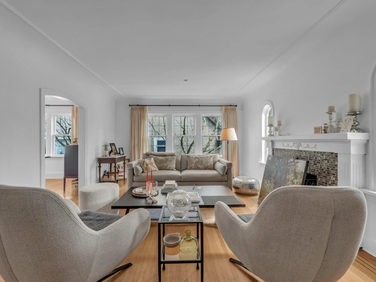 295 W 23rd Avenue, Vancouver, BC, V5Y 2H2 - 3