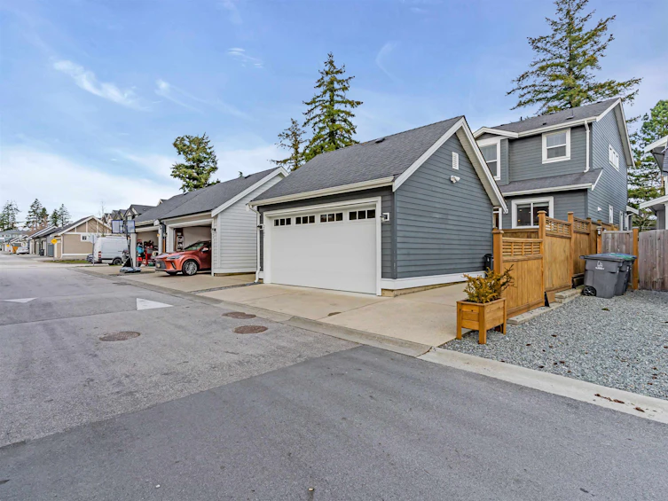 2187 168th Street, Surrey, BC, V3Z 0M3 - 35