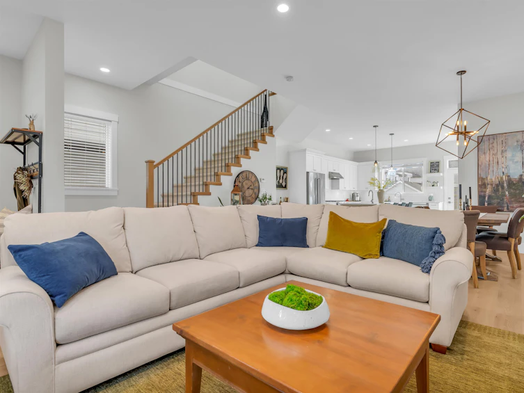 2187 168th Street, Surrey, BC, V3Z 0M3 - 4